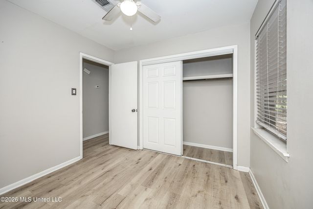 9205 Warbler Avenue, Ocean Springs, MS 39564