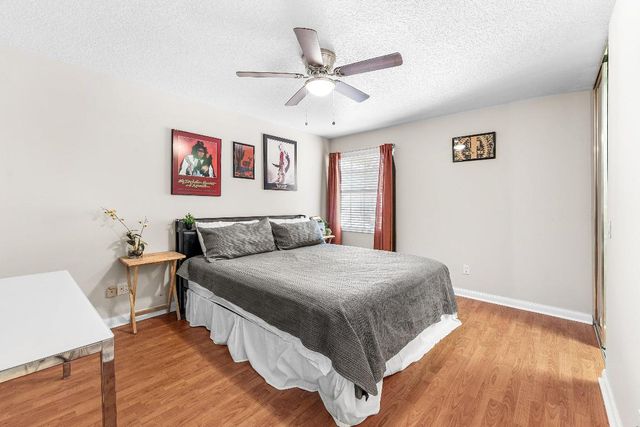 2841 Livingston Lane, West Palm Beach, FL 33411