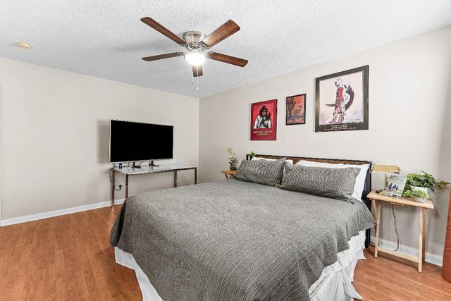 2841 Livingston Lane, West Palm Beach, FL 33411