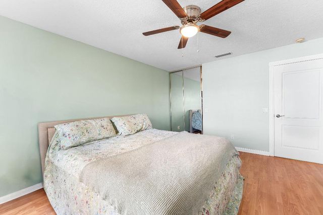 2841 Livingston Lane, West Palm Beach, FL 33411