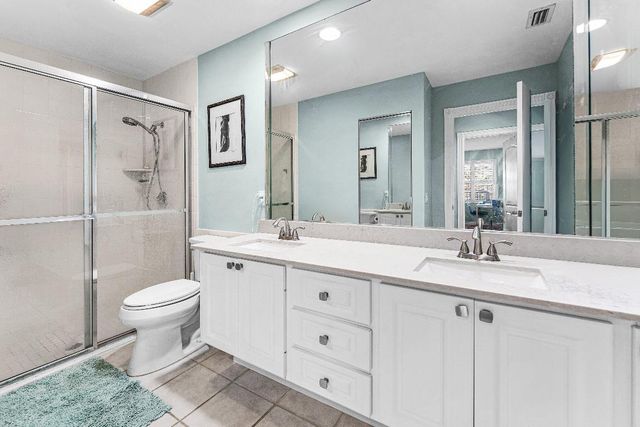 2841 Livingston Lane, West Palm Beach, FL 33411