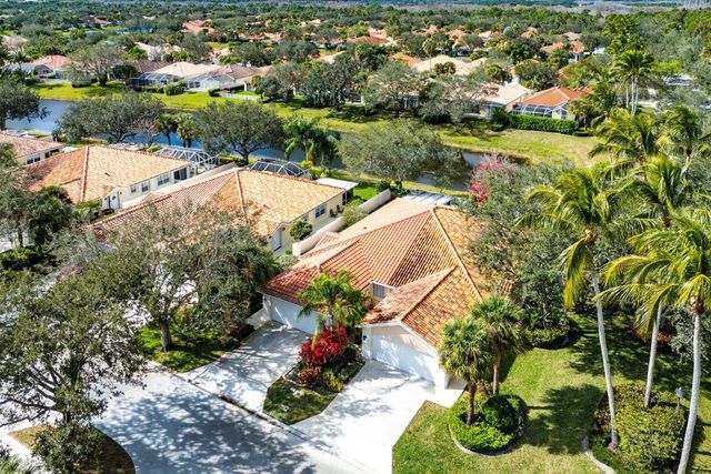 2841 Livingston Lane, West Palm Beach, FL 33411