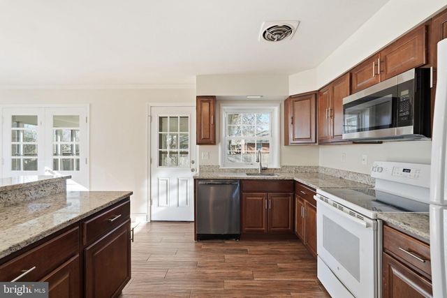 9708 DAMERON DR, Silver Spring, MD 20910