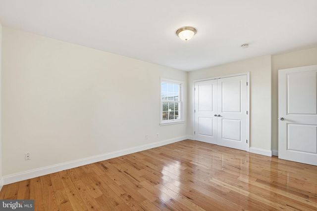 9708 DAMERON DR, Silver Spring, MD 20910