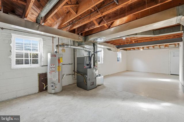 9708 DAMERON DR, Silver Spring, MD 20910