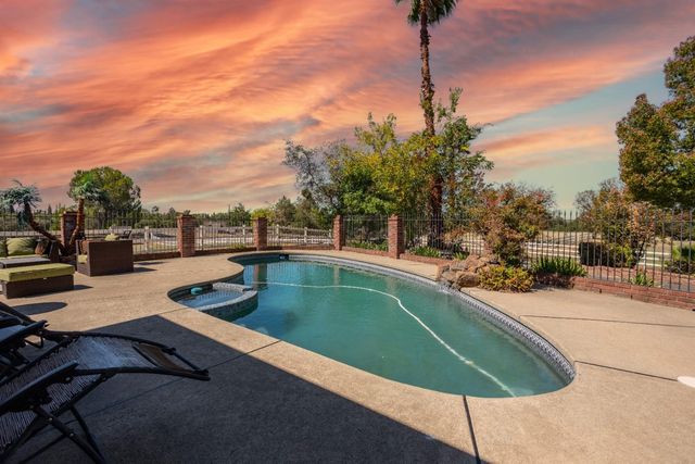 6333 Indian Springs Rd, Loomis, CA 95650