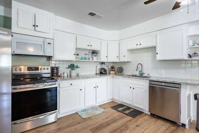 6333 Indian Springs Rd, Loomis, CA 95650