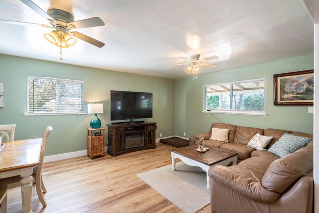 6333 Indian Springs Rd, Loomis, CA 95650