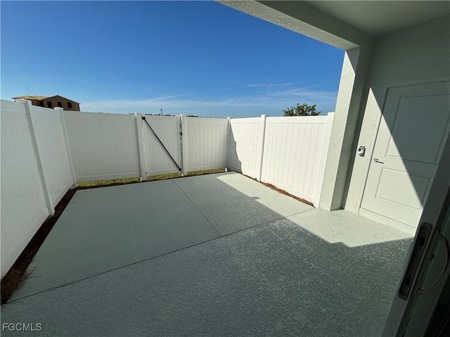 14883 White Pearl RD, Punta Gorda, FL 33982