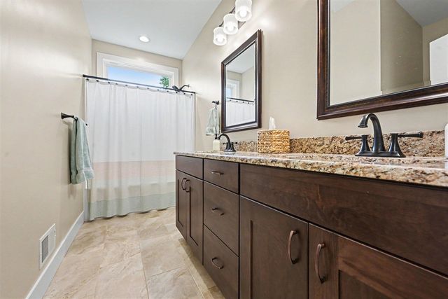 1897 Toscana Street, Kalamazoo, MI 49009