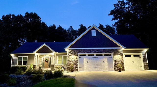 1897 Toscana Street, Kalamazoo, MI 49009