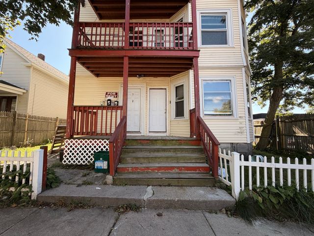 2 Shirley St 1, Worcester, MA 01610