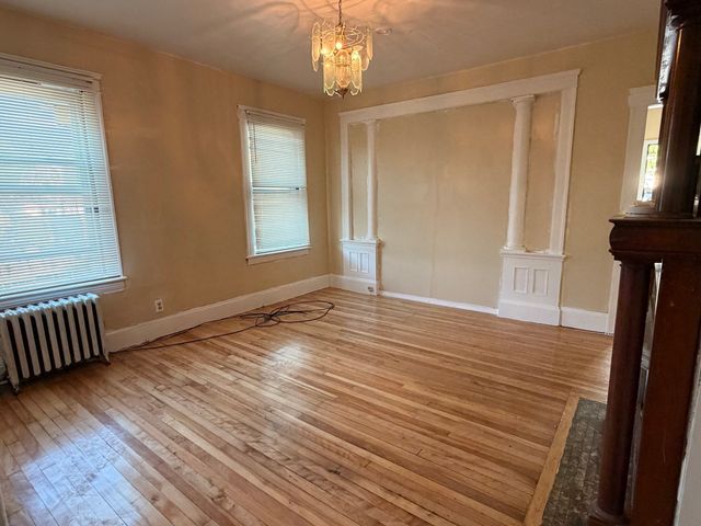 2 Shirley St 1, Worcester, MA 01610
