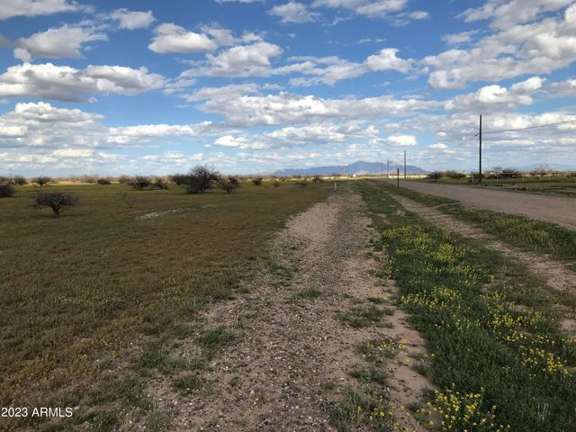 9972 W Copper Kettle Drive 35, Arizona City, AZ 85123