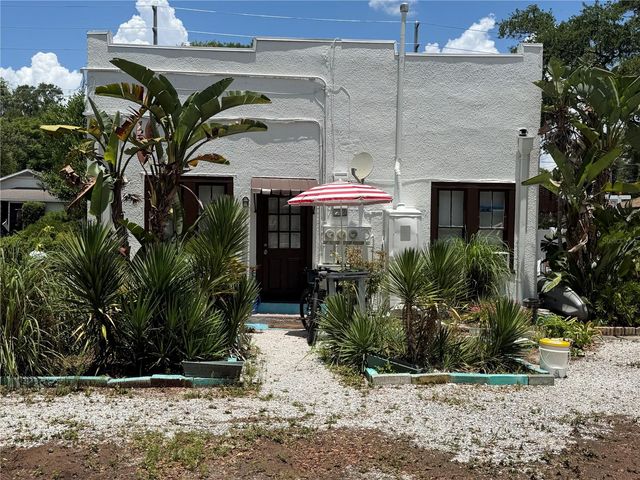 305 WOODROW AVENUE, Largo, FL 33770