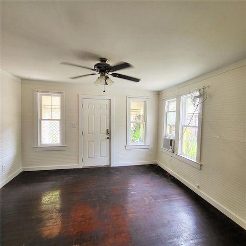 305 WOODROW AVENUE, Largo, FL 33770