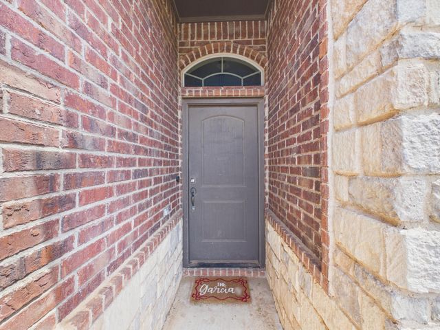 211 Dowden Road, Wolfforth, TX 79382
