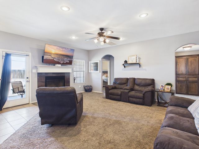 211 Dowden Road, Wolfforth, TX 79382