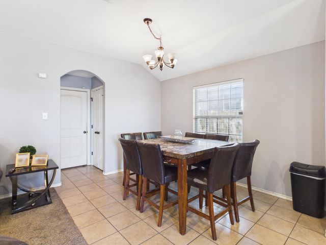 211 Dowden Road, Wolfforth, TX 79382