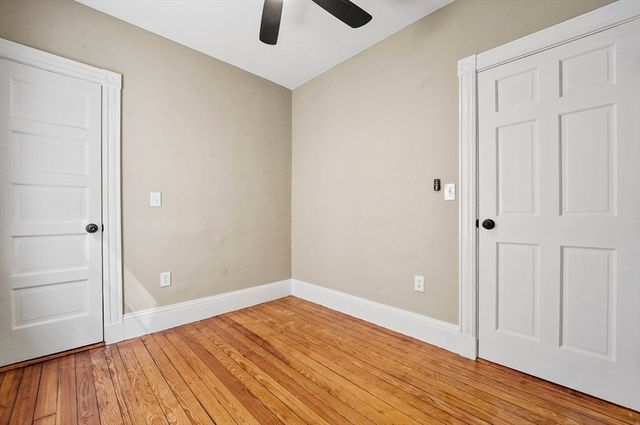 18 Lyon St 2, Boston, MA 02122