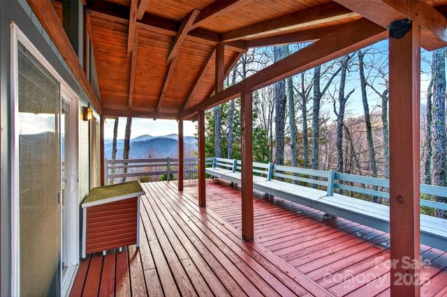 3107 Mckenzie Way N, Old Fort, NC 28762