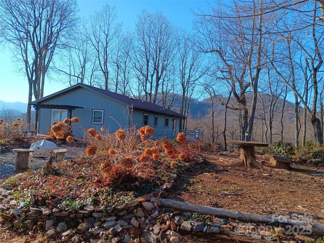 3107 Mckenzie Way N, Old Fort, NC 28762