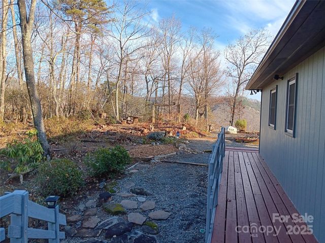 3107 Mckenzie Way N, Old Fort, NC 28762