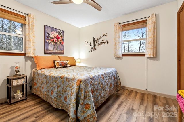 3107 Mckenzie Way N, Old Fort, NC 28762