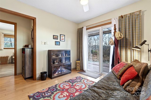 3107 Mckenzie Way N, Old Fort, NC 28762