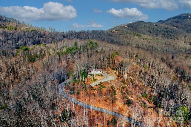 3107 Mckenzie Way N, Old Fort, NC 28762