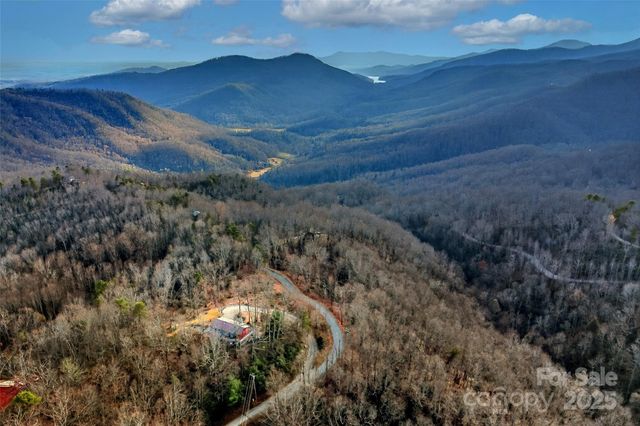 3107 Mckenzie Way N, Old Fort, NC 28762