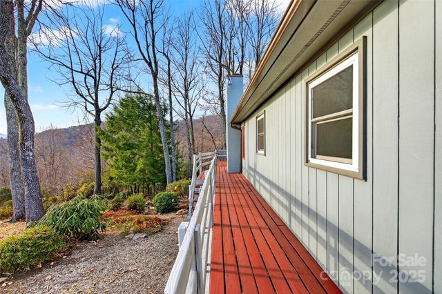 3107 Mckenzie Way N, Old Fort, NC 28762