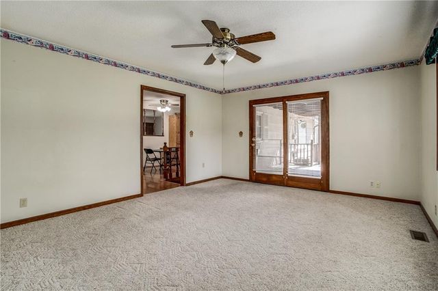 8101 E 90 Terrace, Kansas City, MO 64138