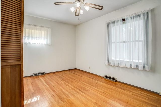 8101 E 90 Terrace, Kansas City, MO 64138