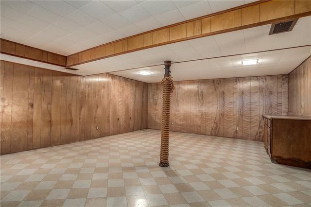 8101 E 90 Terrace, Kansas City, MO 64138