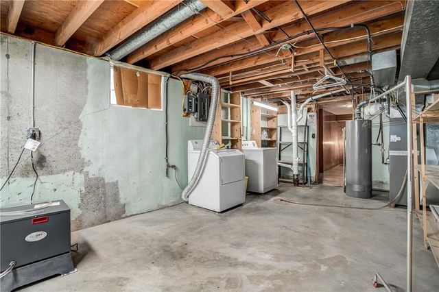 8101 E 90 Terrace, Kansas City, MO 64138