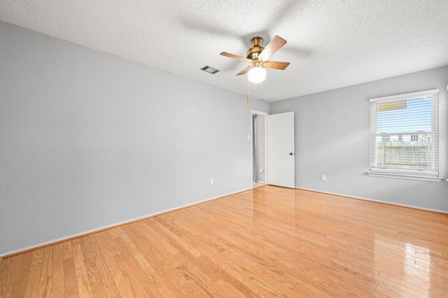 4009 Alexandria DR, Austin, TX 78749