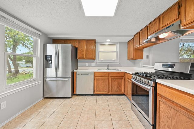 4009 Alexandria DR, Austin, TX 78749