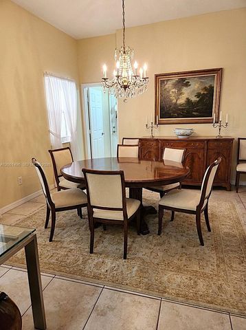 2363 SE 19th St, Homestead, FL 33035