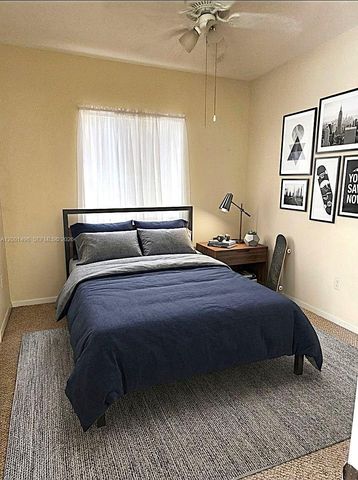 2363 SE 19th St, Homestead, FL 33035