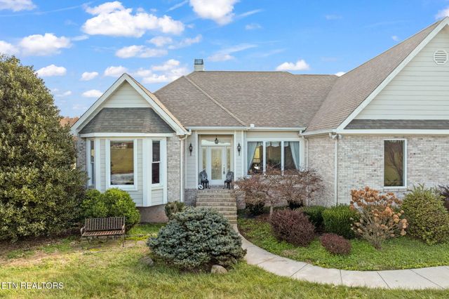 135 Austin Lane, Deer Lodge, TN 37726