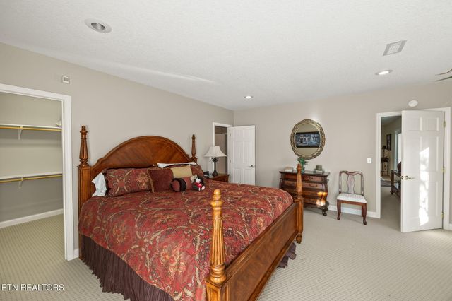 135 Austin Lane, Deer Lodge, TN 37726