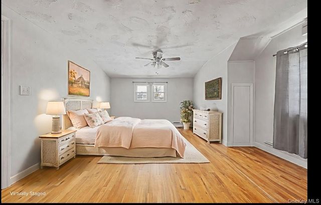 526 Albert Street, East Meadow, NY 11554