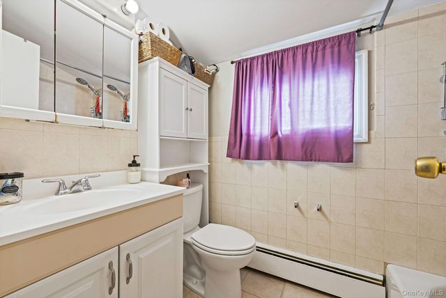 526 Albert Street, East Meadow, NY 11554