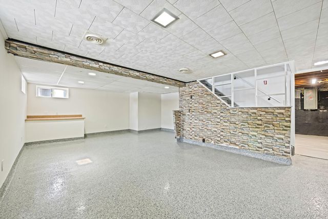 526 Albert Street, East Meadow, NY 11554