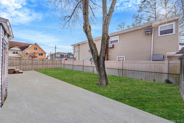 526 Albert Street, East Meadow, NY 11554