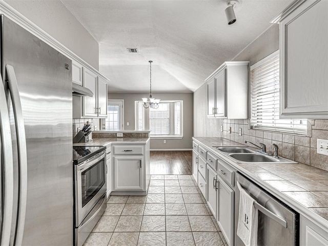 4908 SE 89th Terrace, Oklahoma City, OK 73135