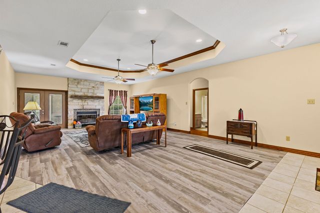 2777 RS County Road 1490, Point, TX 75472