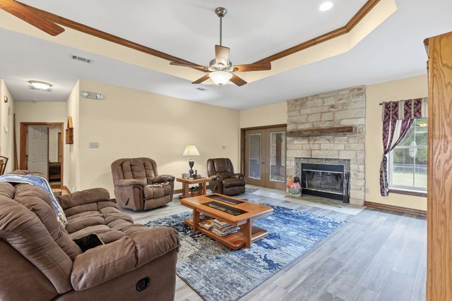2777 RS County Road 1490, Point, TX 75472
