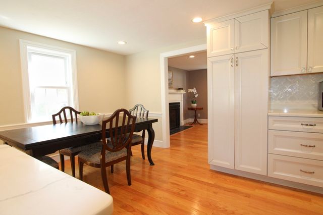 31 Governor Andrew Road, Hingham, MA 02043